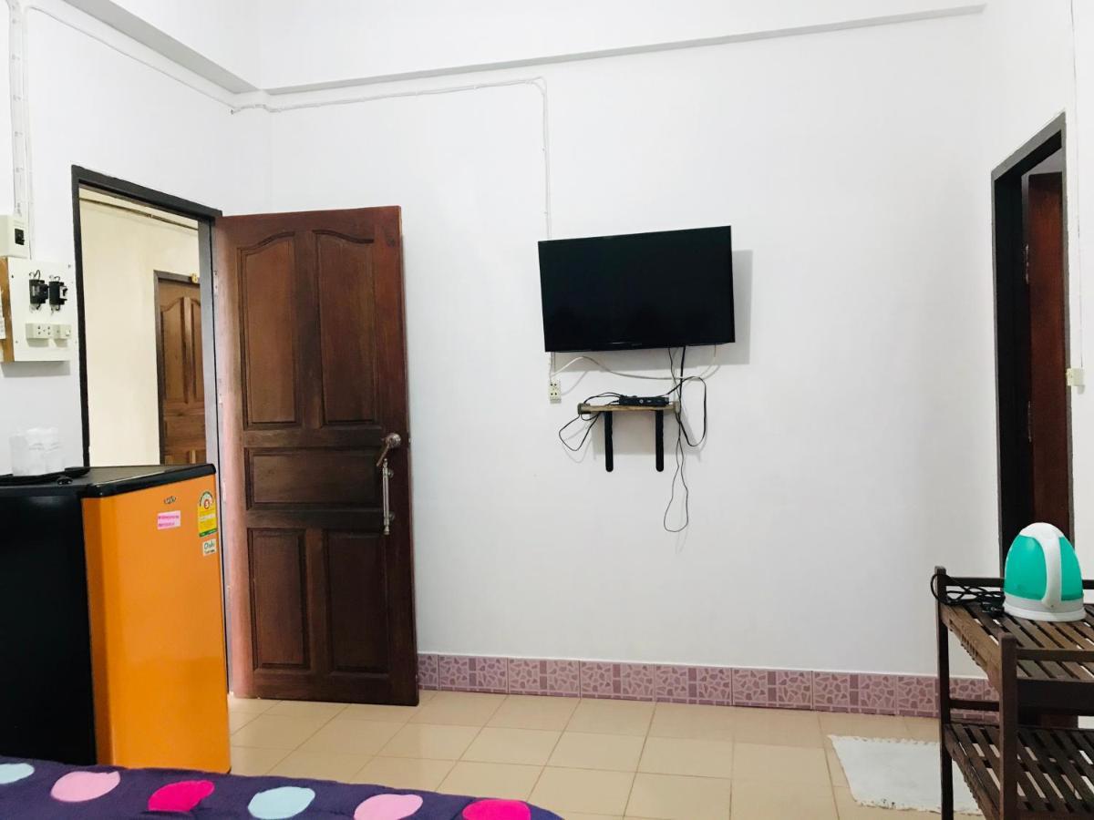 Miss Hong House Hotel Koh Samet Ngoại thất bức ảnh