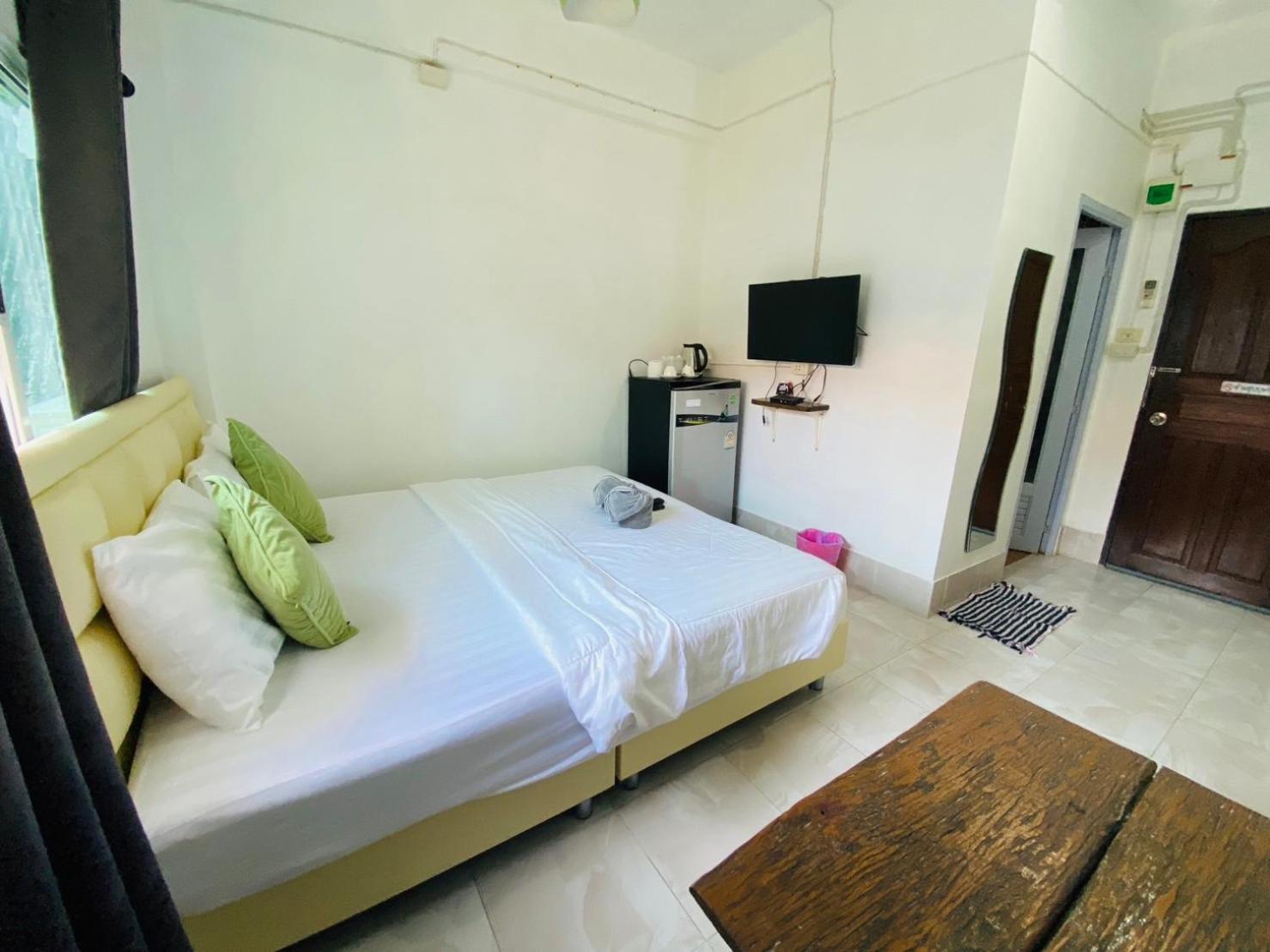 Miss Hong House Hotel Koh Samet Ngoại thất bức ảnh